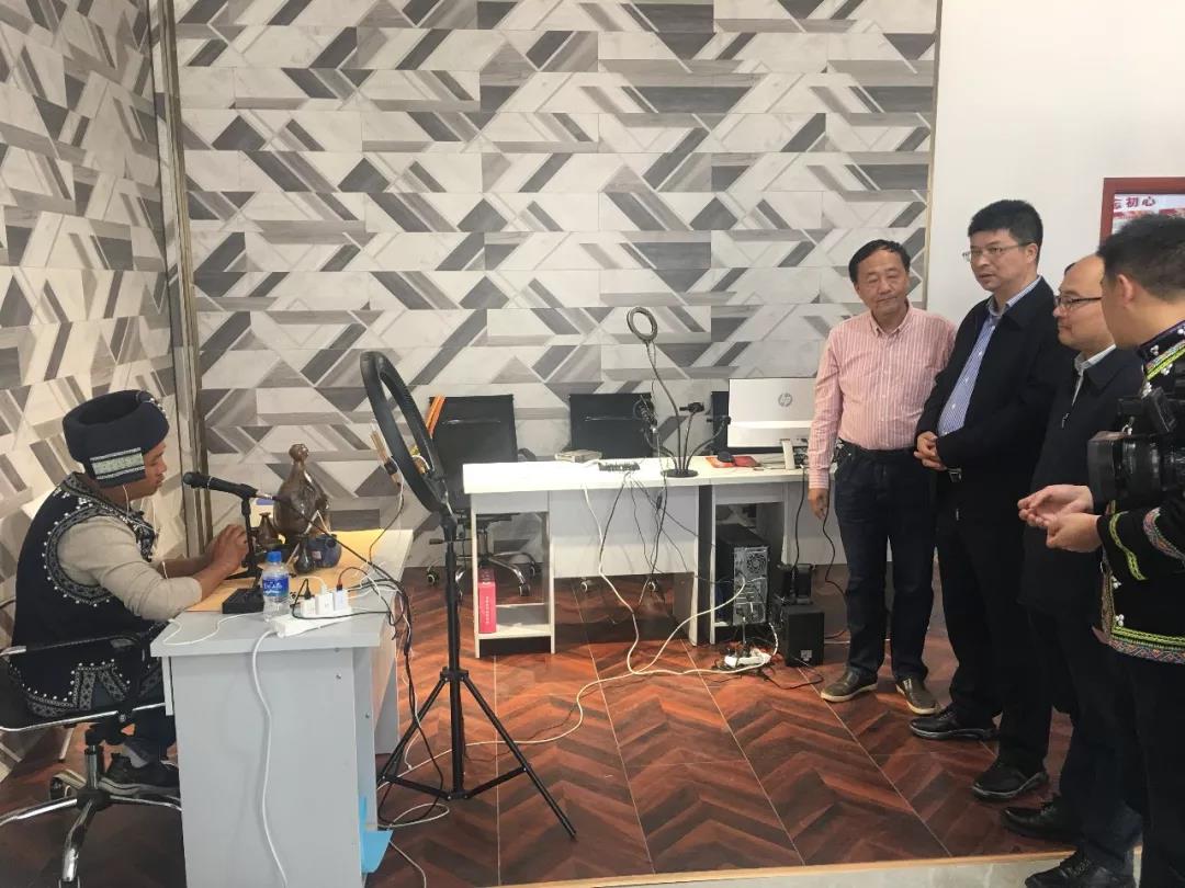 1578550940746745.jpg 1578550940746745.jpg