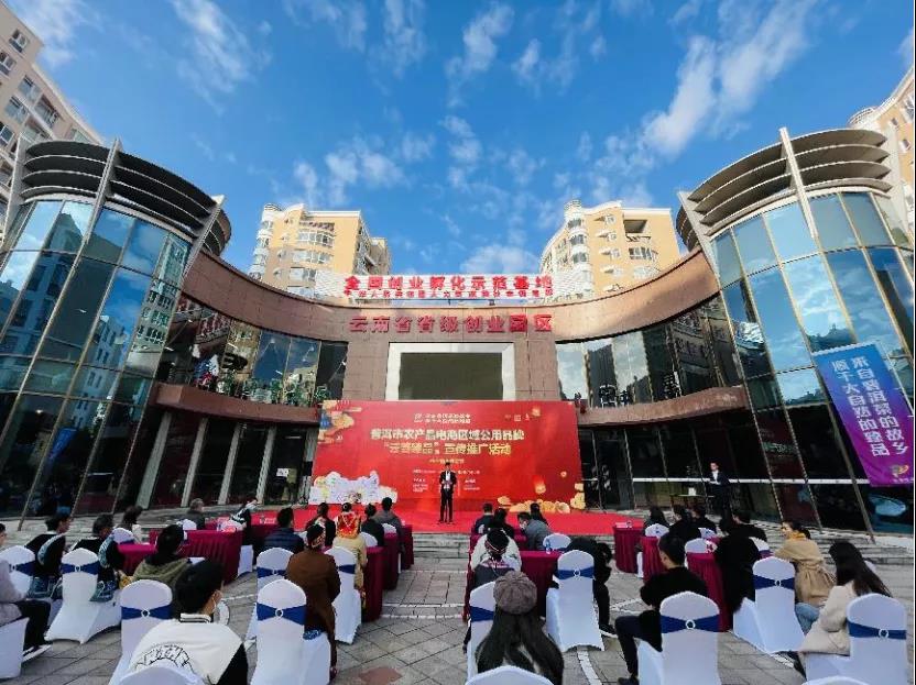 1642643726980976.jpg 02.jpg